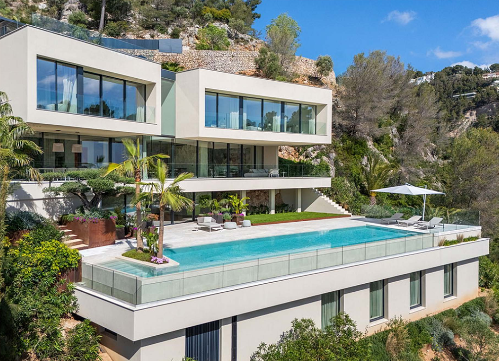 Immobilienangebot - Mallorca (Son Vida) - Alle - Exklusive Neubauvilla mit Gästeapartment, Wellnessbereich und Meerblick in Son Vida