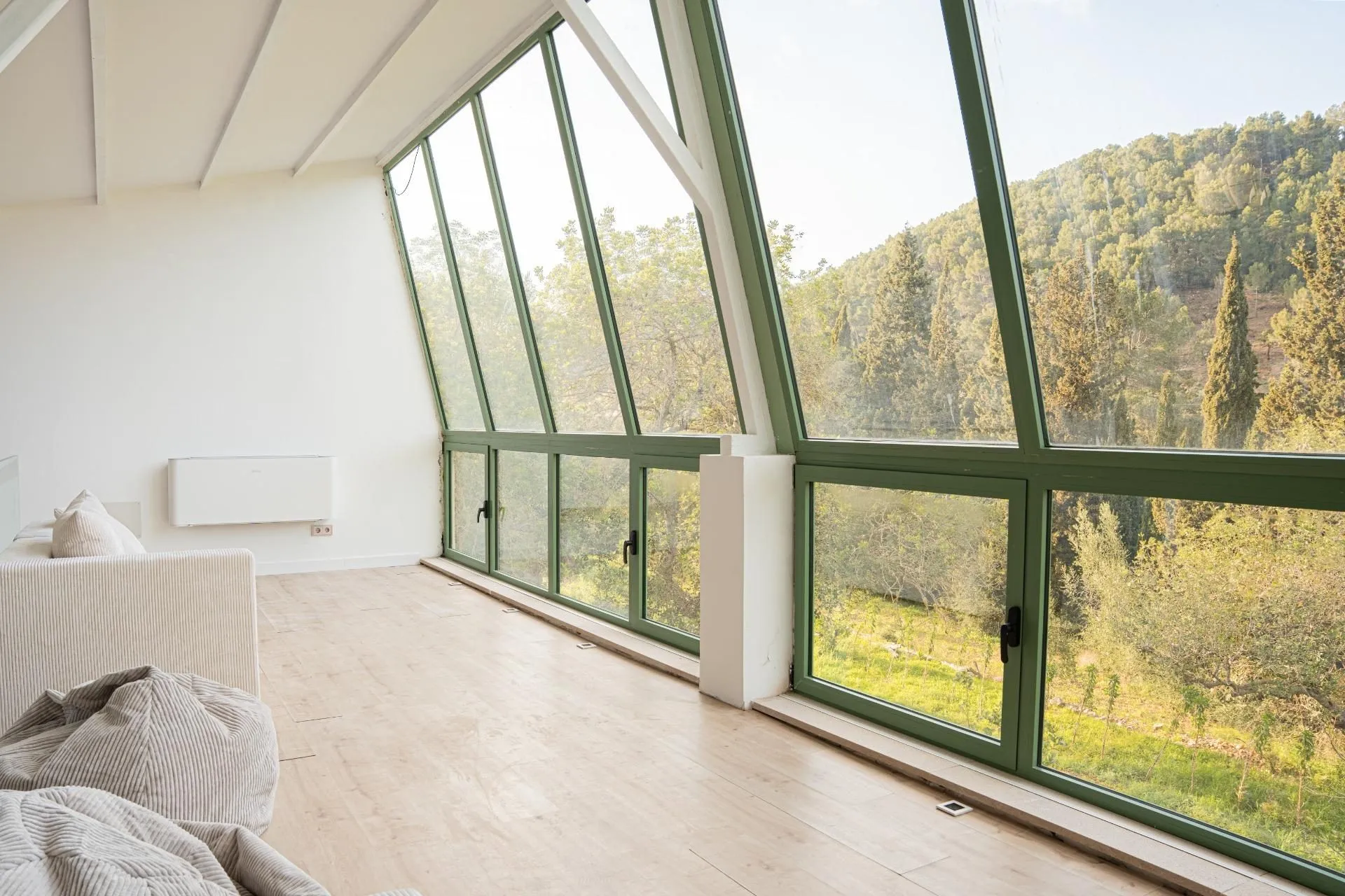 Immobilienangebot - Mallorca (Esporles)  - Alle - Luxuriöse Mallorquinische Finca mit Gästehaus, Kunstatelier und absoluter Privatsphäre in Esporles